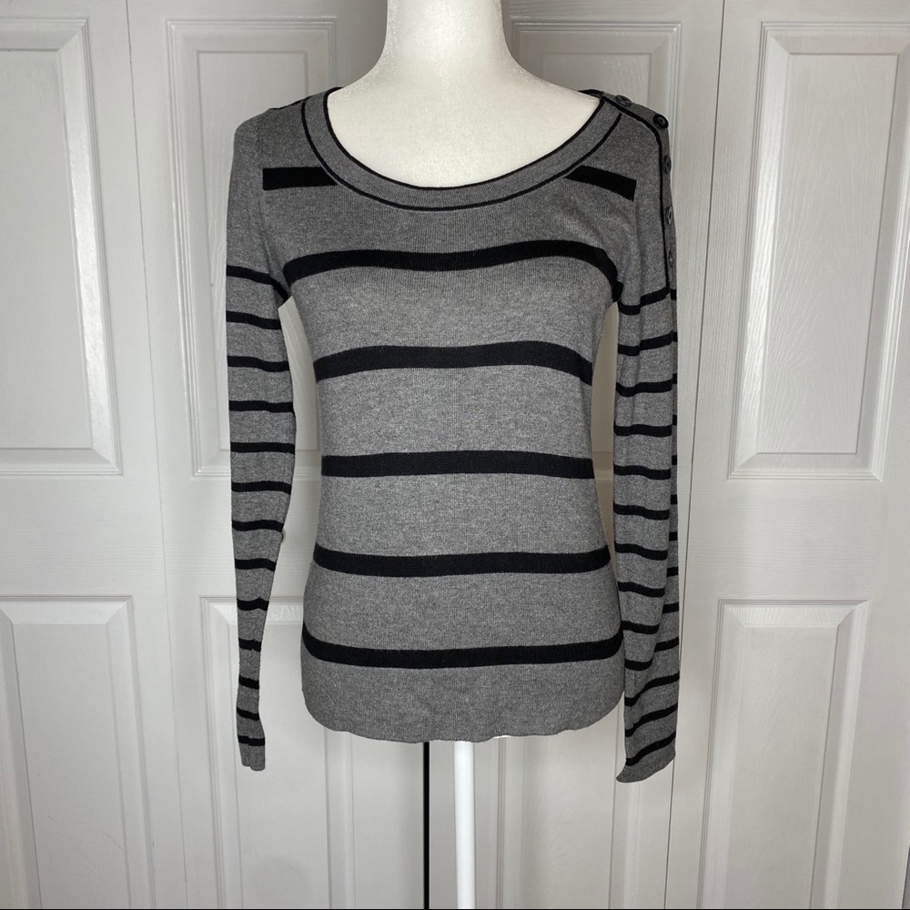 🔥SOLD🔥 LOFT Light Striped Scoop Neck Sweater Gray Black